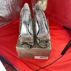 Marc Fisher Heels 8.5